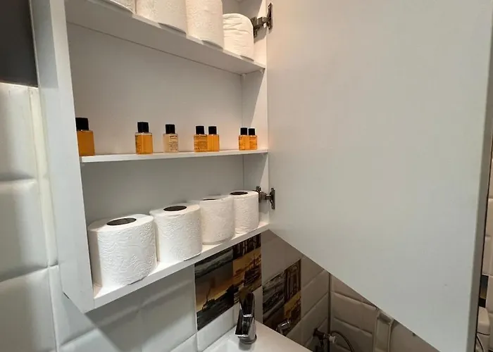 Taksim Square Luxury 4br Next To Perfect For Families & Groups 이스탄불