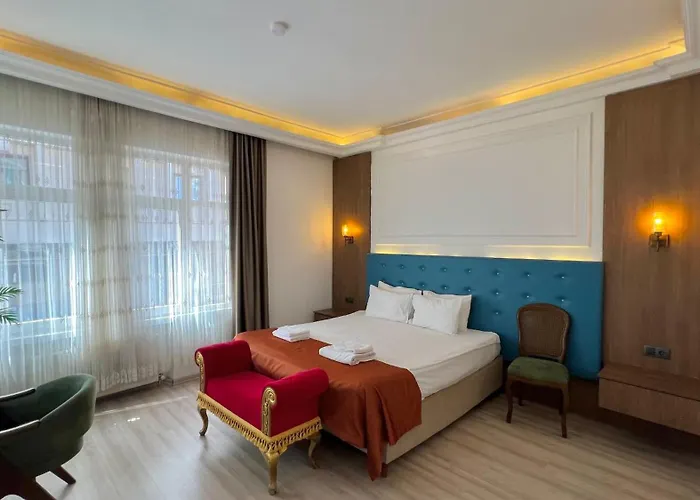 Taksim Square Luxury 4br Next To Perfect For Families & Groups 아파트 *