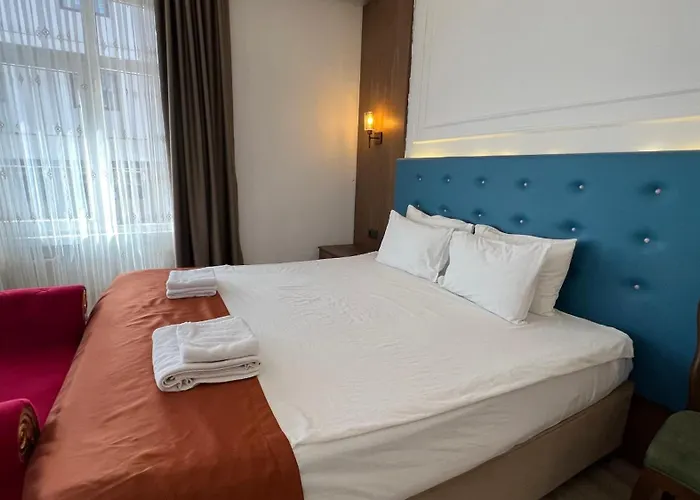 Taksim Square Luxury 4br Next To Perfect For Families & Groups 아파트