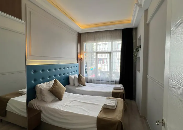 Taksim Square Luxury 4br Next To Perfect For Families & Groups *