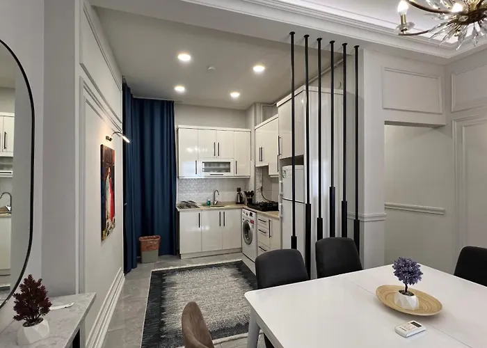 Taksim Square Luxury 4br Next To Perfect For Families & Groups 아파트 이스탄불